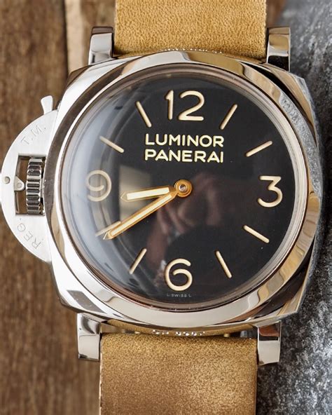 panerai luminor accessories